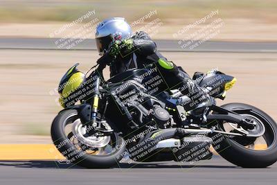 media/Oct-01-2023-SoCal Trackdays (Sun) [[4c570cc352]]/Turn 16 (120pm)/